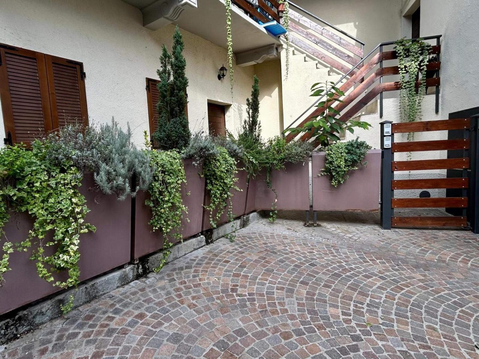 Kibilu - Bodio Near Lake Varese Lomnago Buitenkant foto